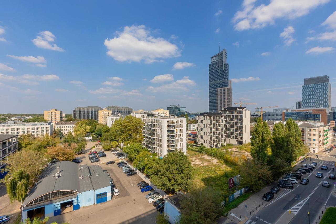 Beautiful With Parking Grzybowska By Renters Апартаменти Варшава
