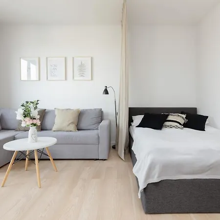 Beautiful Studio With Parking Warsaw Grzybowska By Noclegi Renters Екстер'єр фото